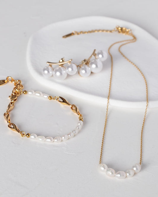 優しい気持ちになれるパールセット（イヤリング）