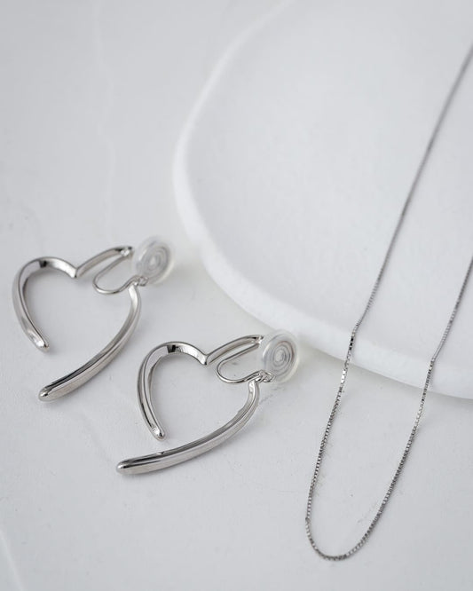 ＜セット＞華やかイヤリング×ネックレス